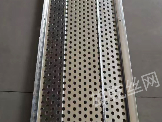Customized Gutter Guard For Wholesale