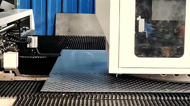 Perforated Metal Fence Production
