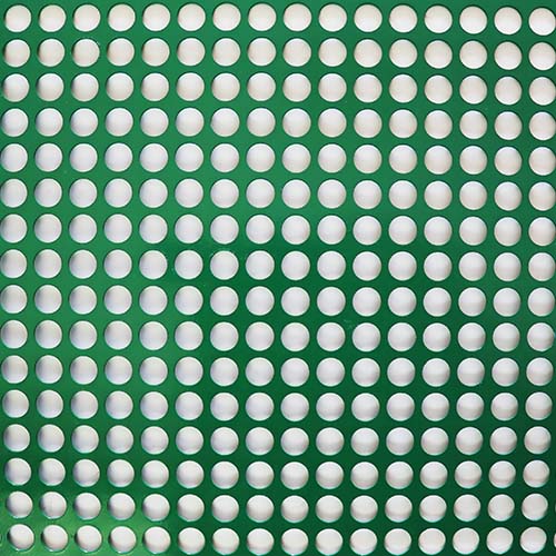 Twelve holes, three spaces, green, arranged in a straight row